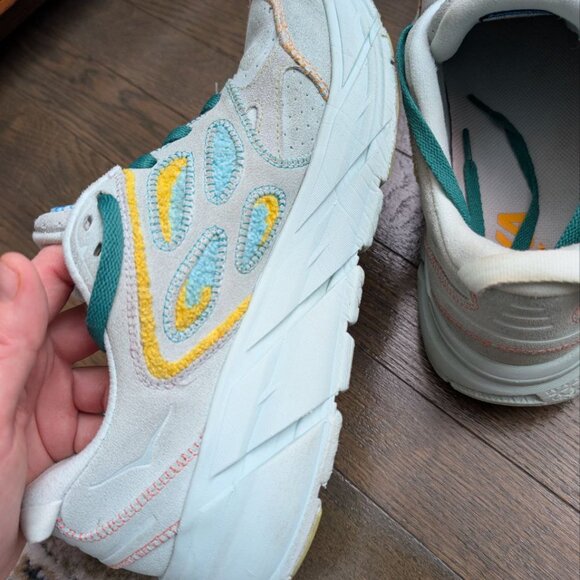 Hoka One One U Clifton L Embroidery Sneaker Shoes, Size Men 9.5 / Women 10,5 US - Picture 4 of 14